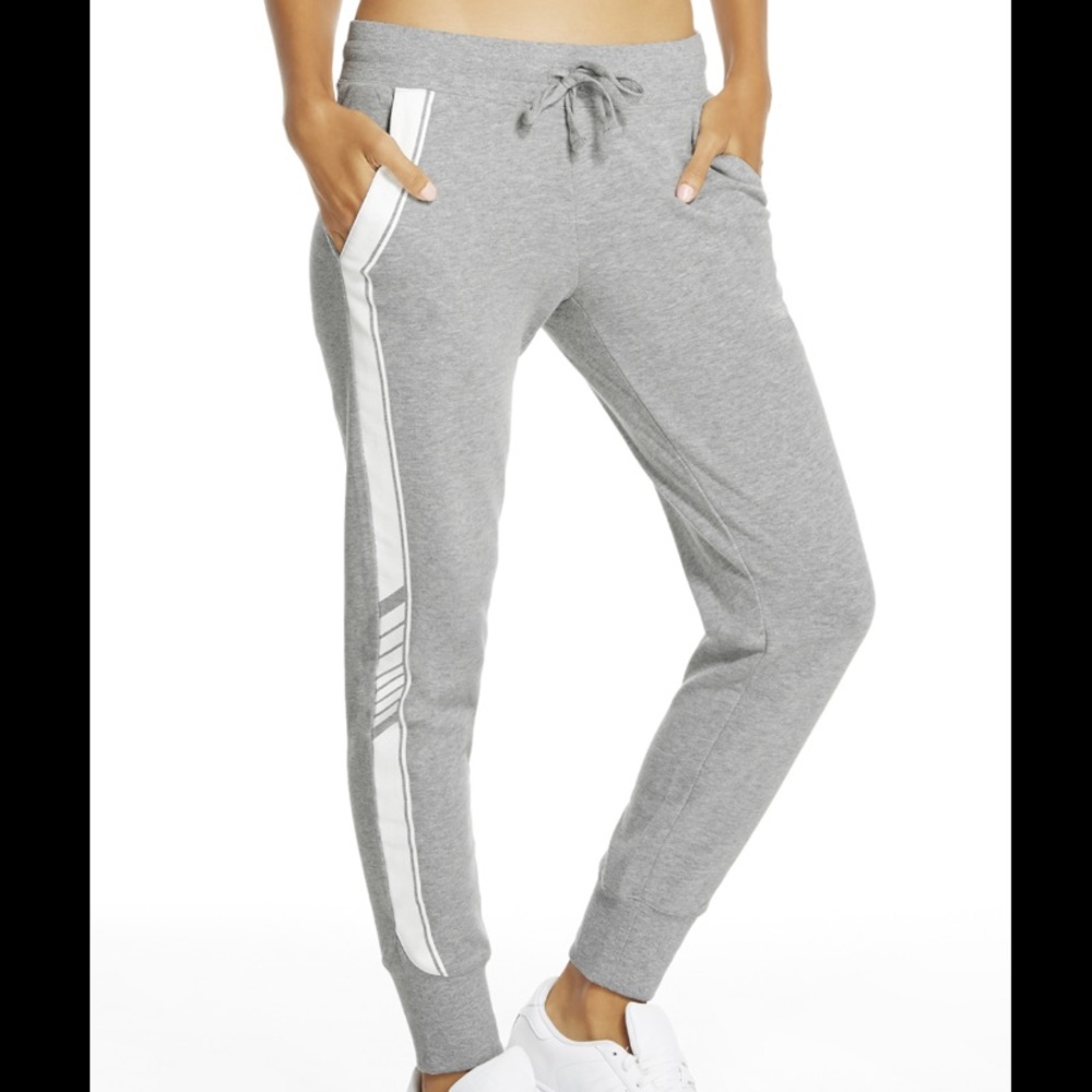 Fabletics Juilliard Jogger Heather Grey & White